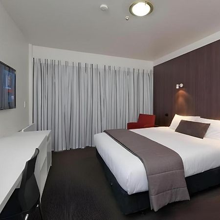 The Riccarton Hotel Christchurch Extérieur photo