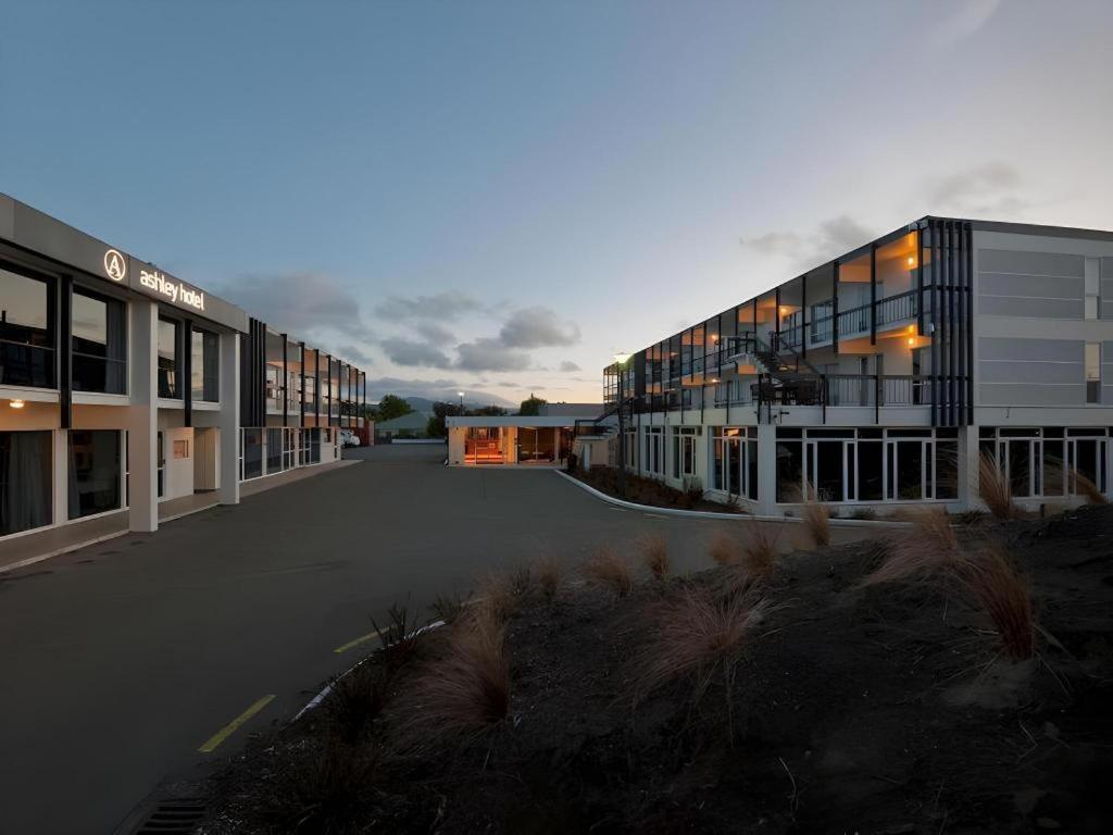 The Riccarton Hotel Christchurch Extérieur photo