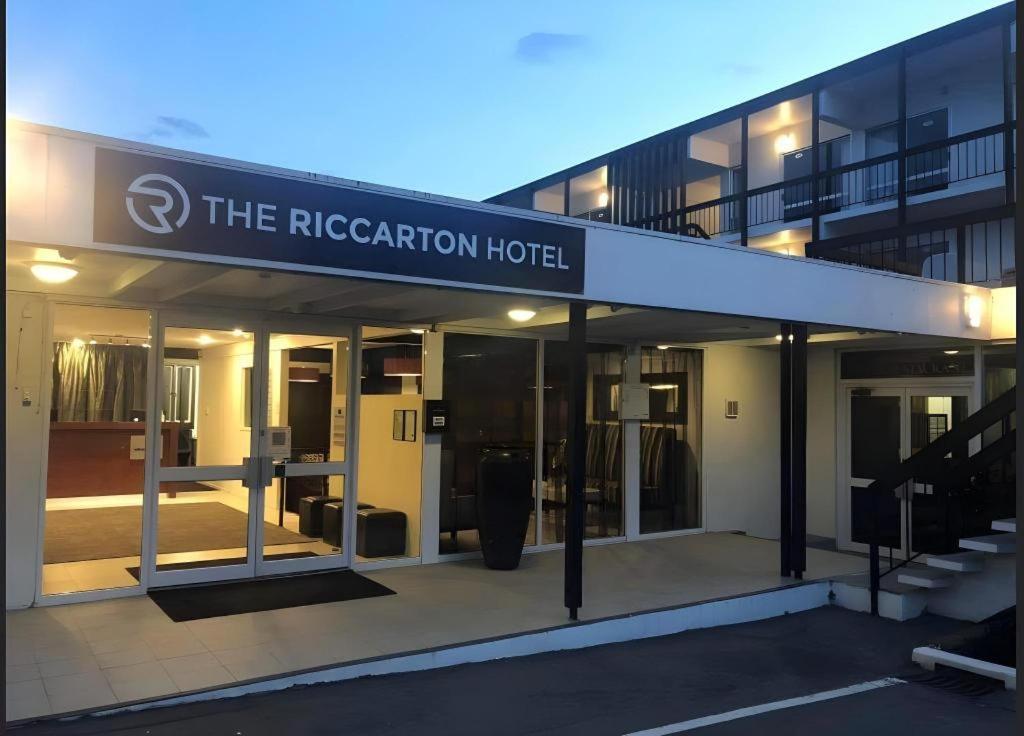 The Riccarton Hotel Christchurch Extérieur photo