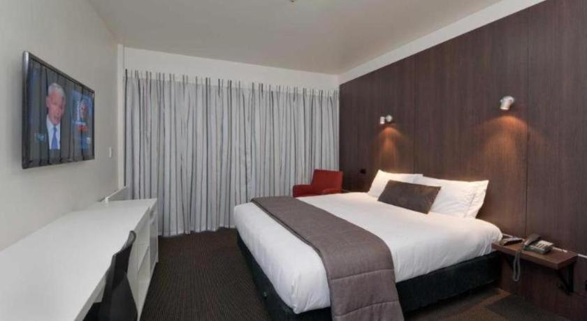 The Riccarton Hotel Christchurch Extérieur photo