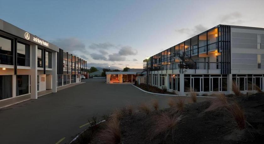 The Riccarton Hotel Christchurch Extérieur photo