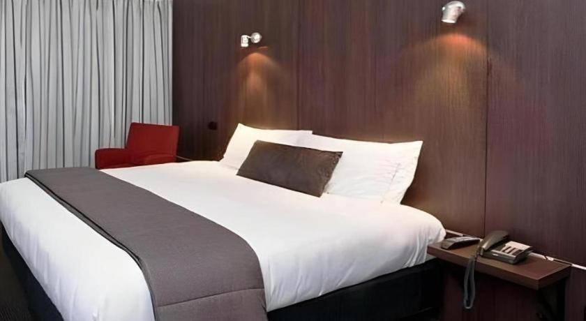 The Riccarton Hotel Christchurch Extérieur photo