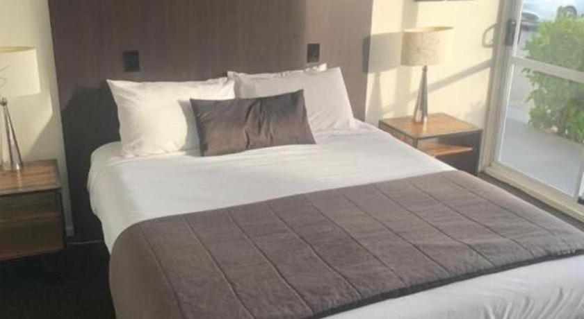 The Riccarton Hotel Christchurch Extérieur photo