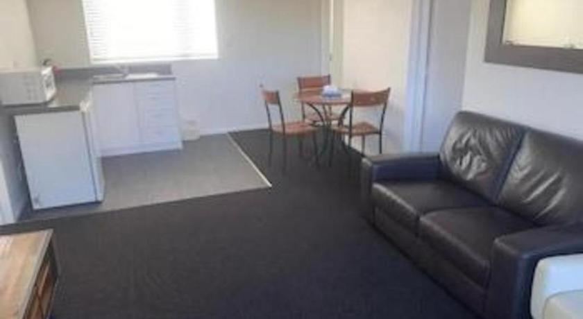 The Riccarton Hotel Christchurch Extérieur photo